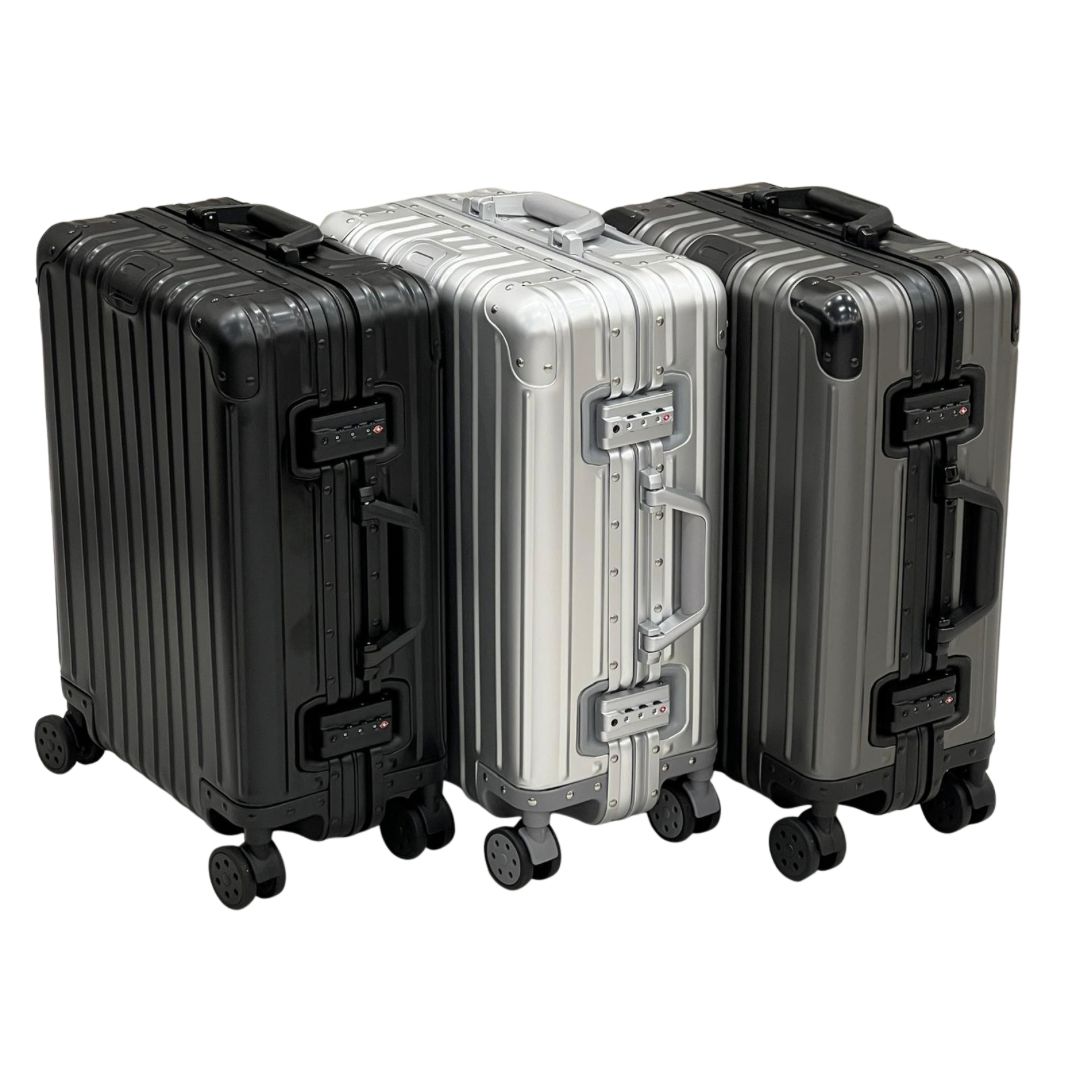 Vault full aluminium cabin suitcase 55 x 40 x 23cm